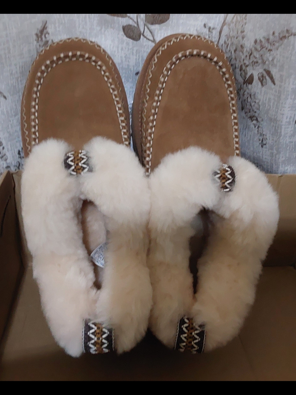 UGG Tan Suede Slipper Boots with Cream Shearling Cuff - Picture 3 of 15